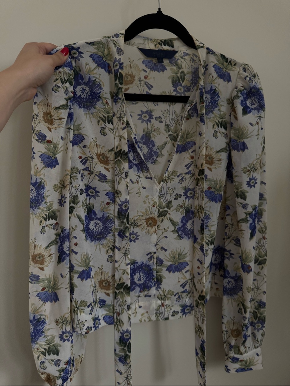 RACHEL Rachel Roy White Floral Tie-Neck Blouse with Purple and Tan Flowers - Picture 3 of 5